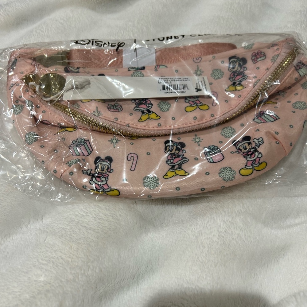 Disney x Stoney Clover Lane 2024 Mickey Christmas Fanny Pack NWT